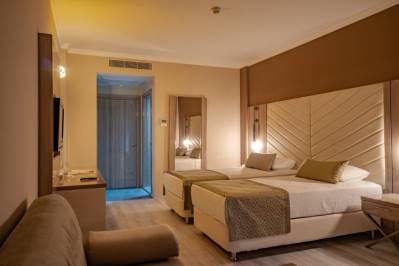 SILENCE BEACH RESORT